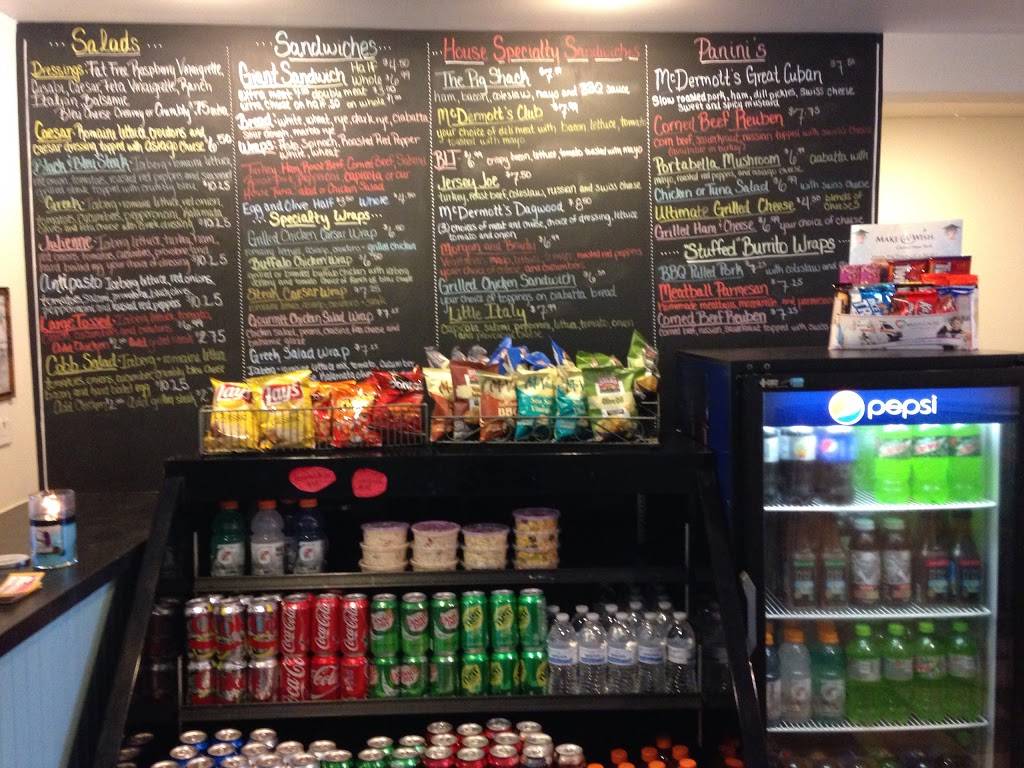 McDermotts Midtown Deli | restaurant | 10412 US-11, Adams, NY 13605, USA | 3152323333 OR +1 315-232-3333