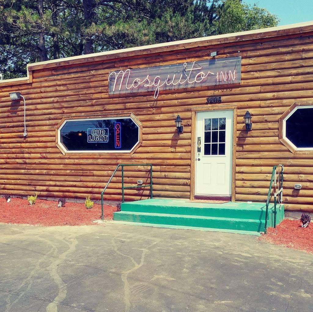 C & Cs Mosquito Inn | restaurant | 3208 4 Mile Rd, Racine, WI 53404, USA | 2625834378 OR +1 262-583-4378