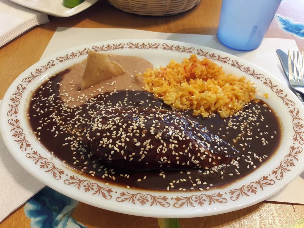 La Casa del Mole Poblano Col. Libertad | restaurant | Av. Aquiles Serdan 543, Libertad, 22400 Tijuana, B.C., Mexico | 016646829074 OR +52 664 682 9074