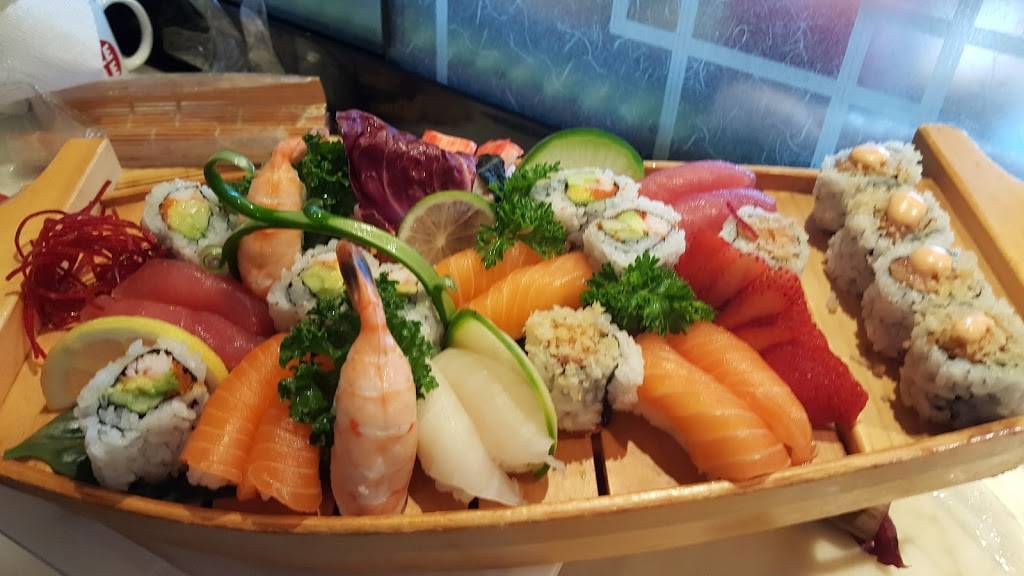 Niwa Japanese Restaurant | restaurant | 1011 Upper Middle Rd E, Oakville, ON L6H 4L2, Canada | 9053393803 OR +1 905-339-3803