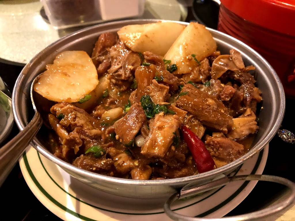 Mai Place | restaurant | 3152 NE Sunset Blvd, Renton, WA 98056, USA | 4252286388 OR +1 425-228-6388