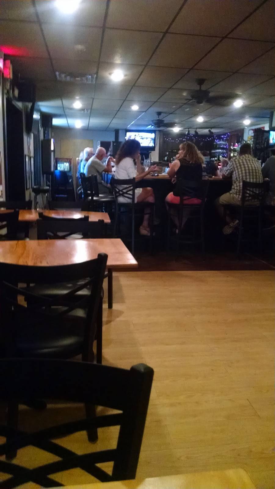 Fireside - Beach Grill Plus | restaurant | 70 Pennsylvania Ave, Earleville, MD 21919, USA | 4102759173 OR +1 410-275-9173