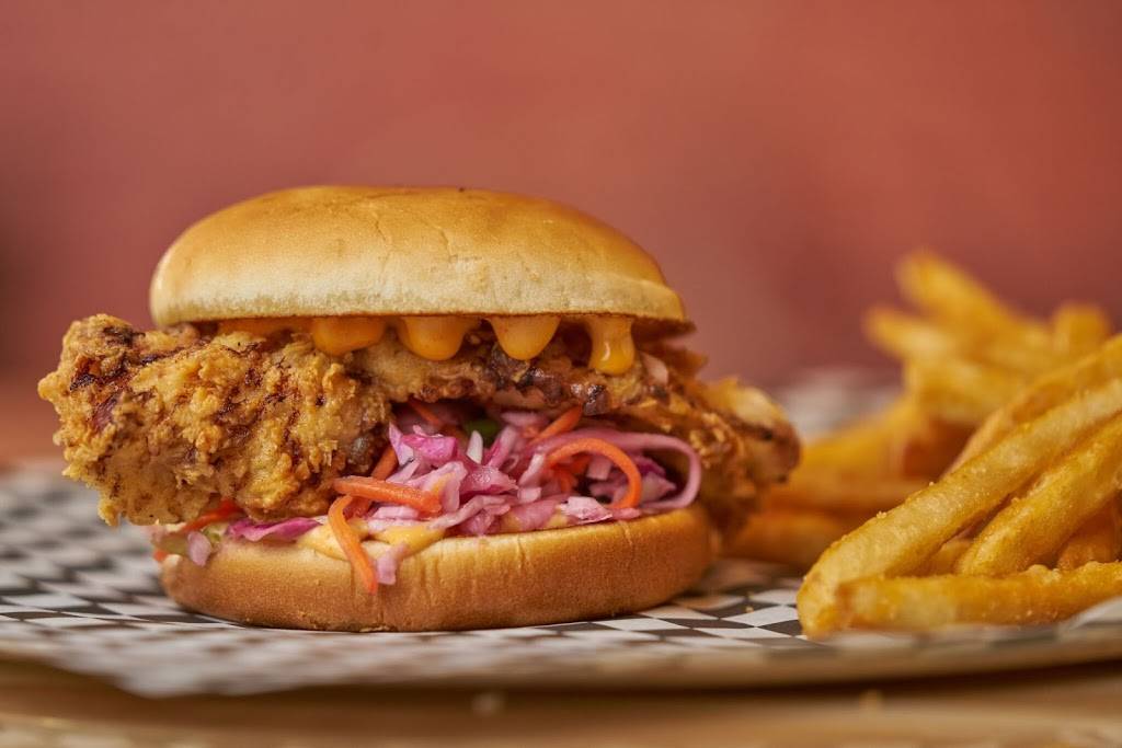 Pizza Burgers N Tacos (PBNT) | restaurant | 1409 Main St, Sarasota, FL 34236, USA | 9419149955 OR +1 941-914-9955