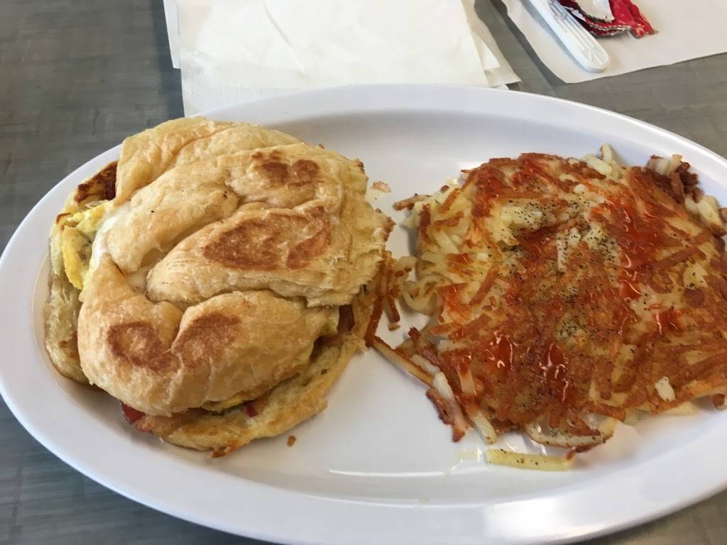 The Sweet Spot Cafe | restaurant | 3586 Adie Rd, St Ann, MO 63074, USA | 3147709977 OR +1 314-770-9977