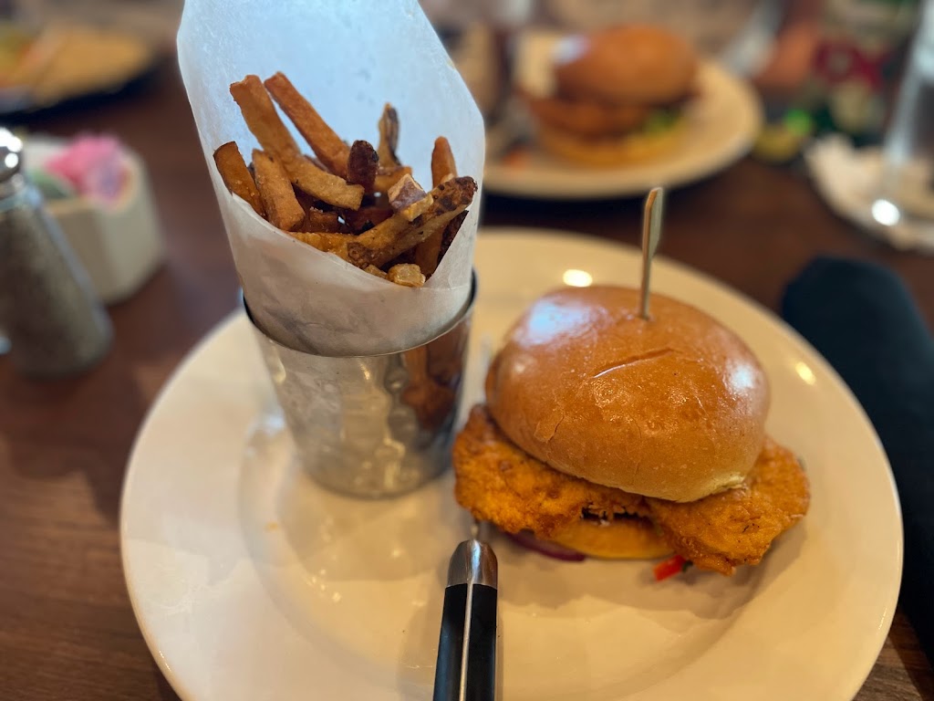 Wildwood CityLine | restaurant | 1417 E Renner Rd #300, Richardson, TX 75082, USA | 2144405125 OR +1 214-440-5125