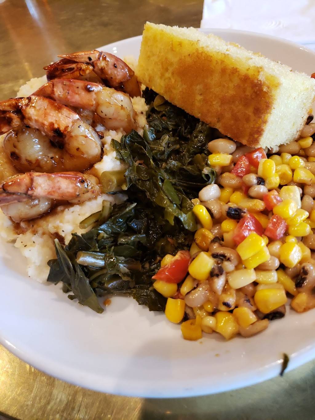 Bourbons | restaurant | 440 W Main St, Brighton, MI 48116, USA | 8107753197 OR +1 810-775-3197