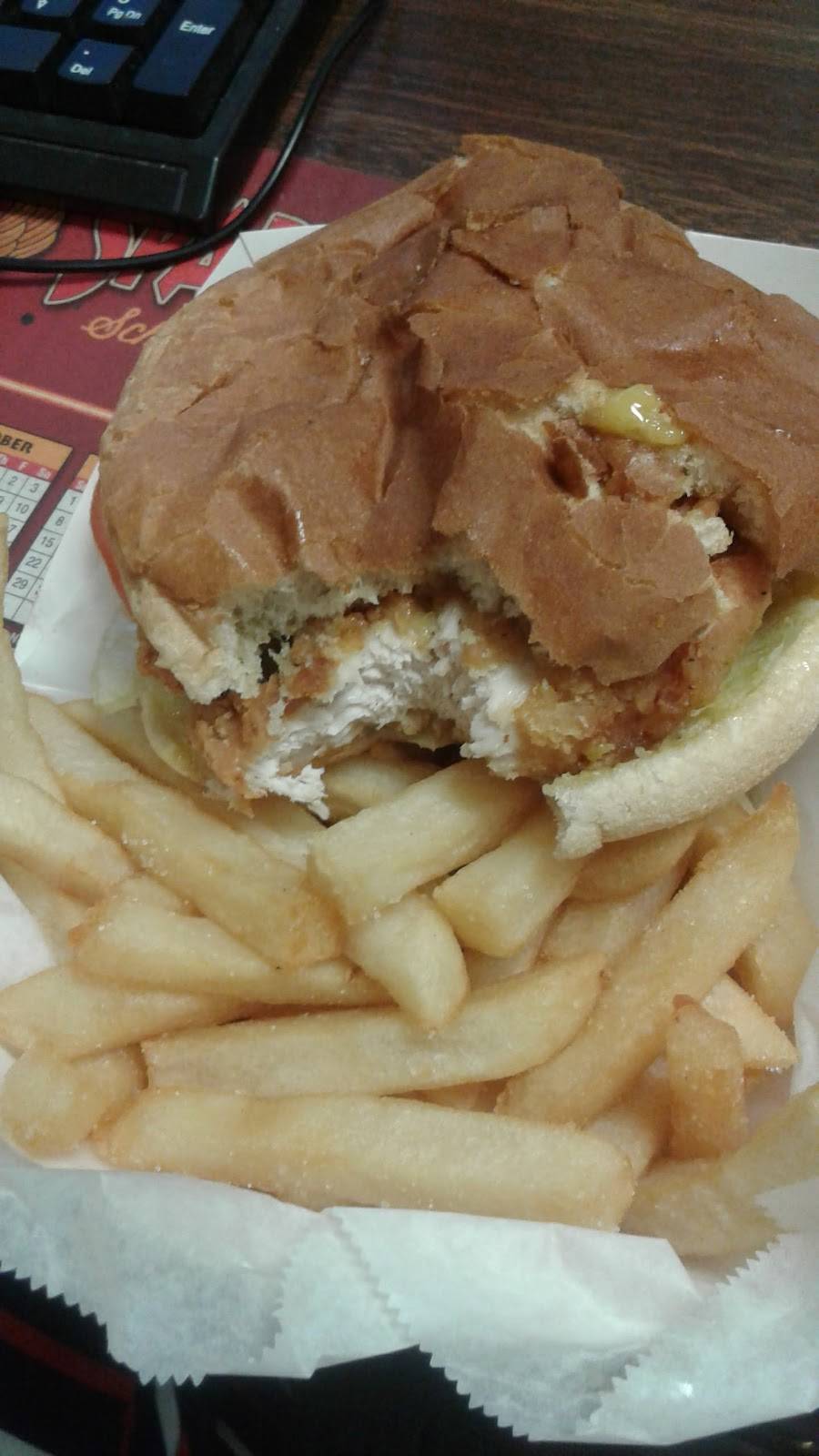 Mickle Chicken | restaurant | 3203 W Camp Wisdom Rd, Dallas, TX 75237, USA | 4693990007 OR +1 469-399-0007