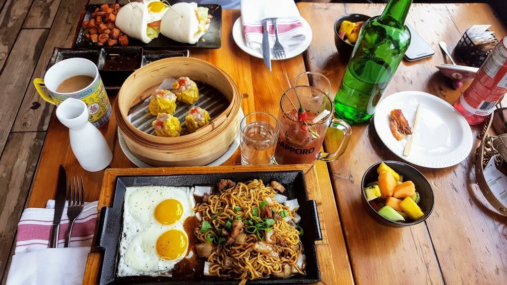 Kanpai Snack Bar | restaurant | 252 Carlton St, Toronto, ON M5A 2L3, Canada | 4169686888 OR +1 416-968-6888