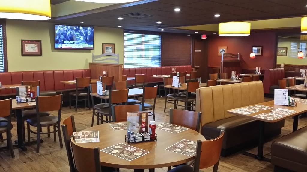 Dennys | restaurant | 9550 W IH 10, San Antonio, TX 78230, USA | 2105930343 OR +1 210-593-0343