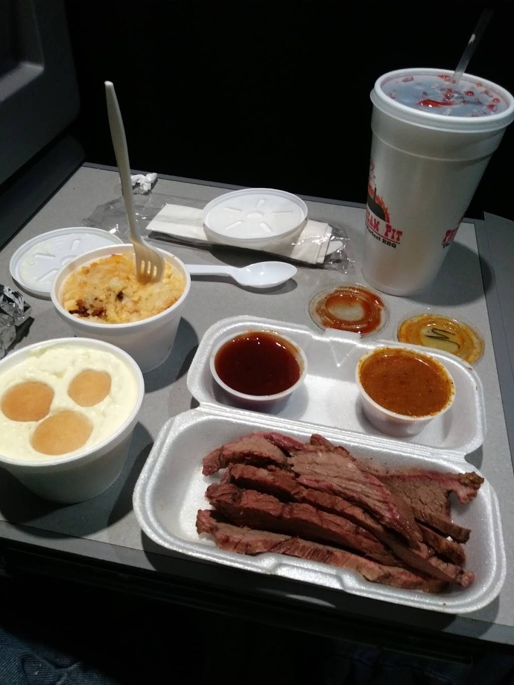 Phils Dream Pit | restaurant | 534 Eastern Star Rd Intersection of I 81 and I-26, exit 10 off, I-26, Kingsport, TN 37663, USA | 4233496437 OR +1 423-349-6437