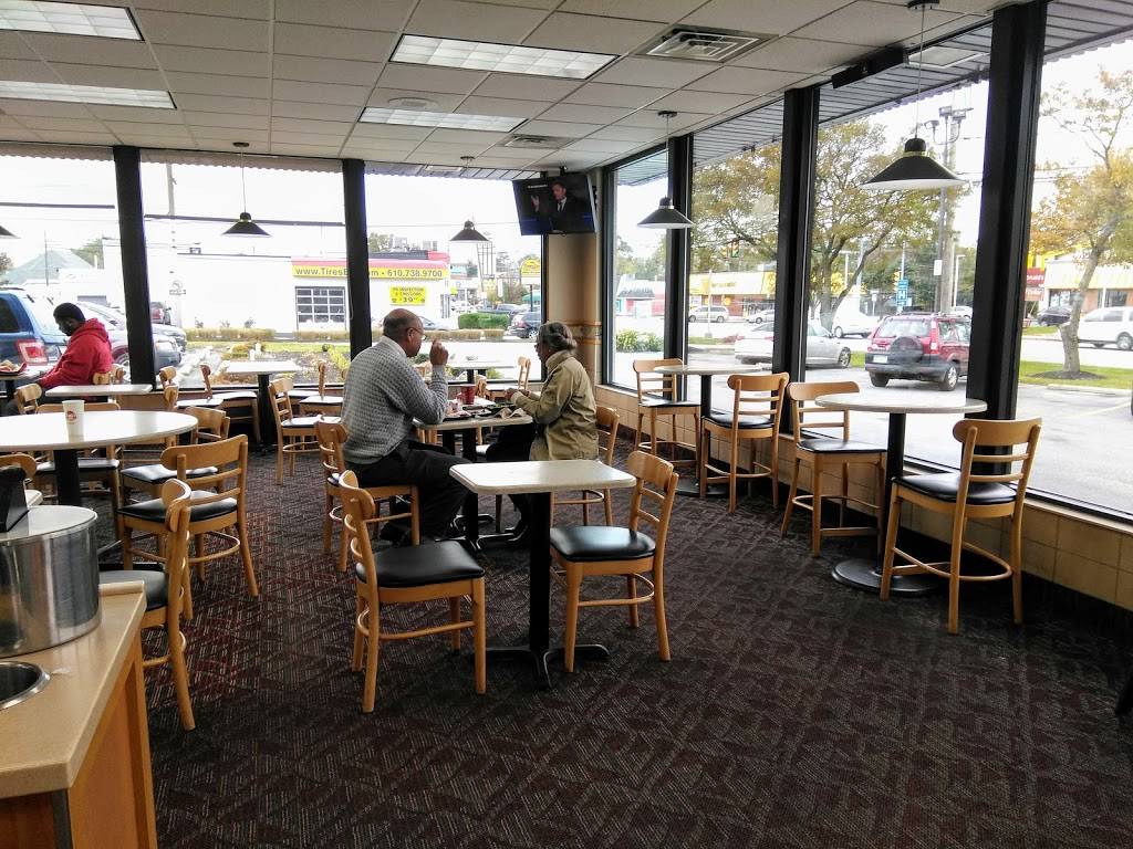 Wendys | restaurant | 700 E Gay St, West Chester, PA 19380, USA | 6106969426 OR +1 610-696-9426