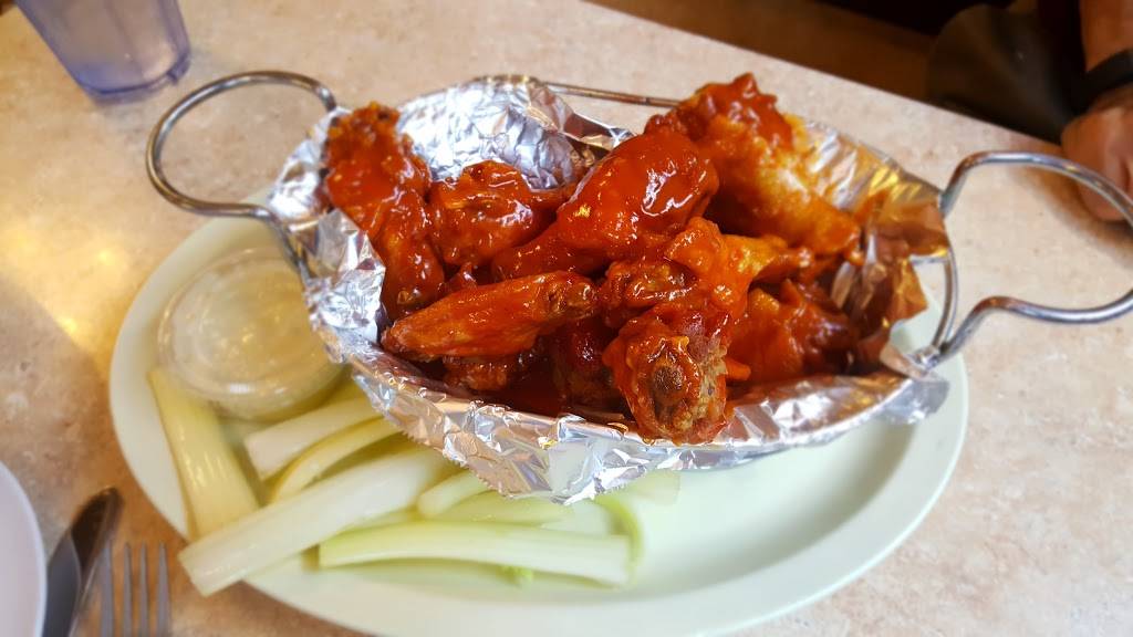 Petes Famous Pizza | meal delivery | 116 N 21st St, Philadelphia, PA 19103, USA | 2155674116 OR +1 215-567-4116