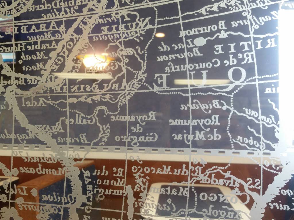 McDonalds | restaurant | 2 Coogan Blvd, Mystic, CT 06355, USA | 8605369123 OR +1 860-536-9123