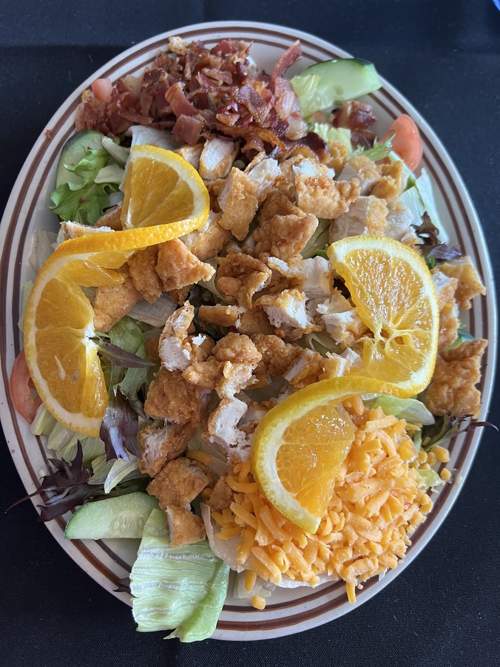 Flippys Bar and Grill | restaurant | 208 W South Railroad St, Kendall, WI 54638, USA | 6084637366 OR +1 608-463-7366