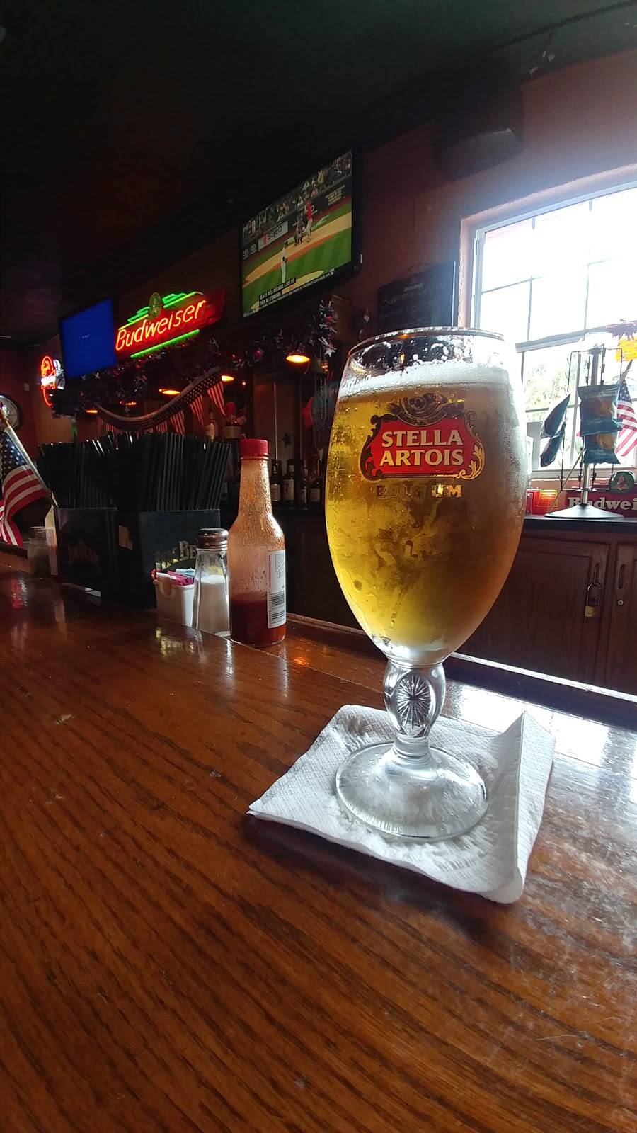 Ronnies Wings, Oysters and More | restaurant | 232 Walnut St, Green Cove Springs, FL 32043, USA | 9042844728 OR +1 904-284-4728