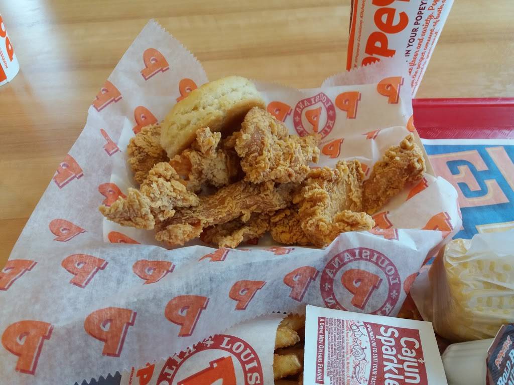 Popeyes Louisiana Kitchen | restaurant | 2330 S Broadway, Edmond, OK 73013, USA | 4053400736 OR +1 405-340-0736