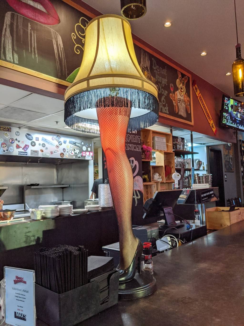 Quarry Village | shopping mall | 260 E Basse Rd, San Antonio, TX 78209, USA | 2108329211 OR +1 210-832-9211