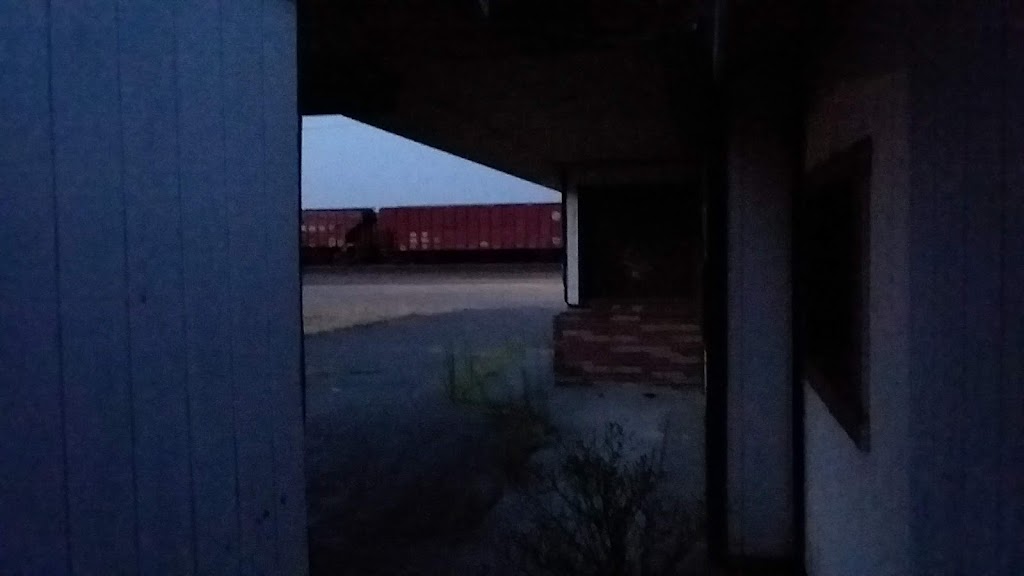 Airport Motel | restaurant | 2532 N 4th Ave, Pasco, WA 99301, USA | 5095428371 OR +1 509-542-8371