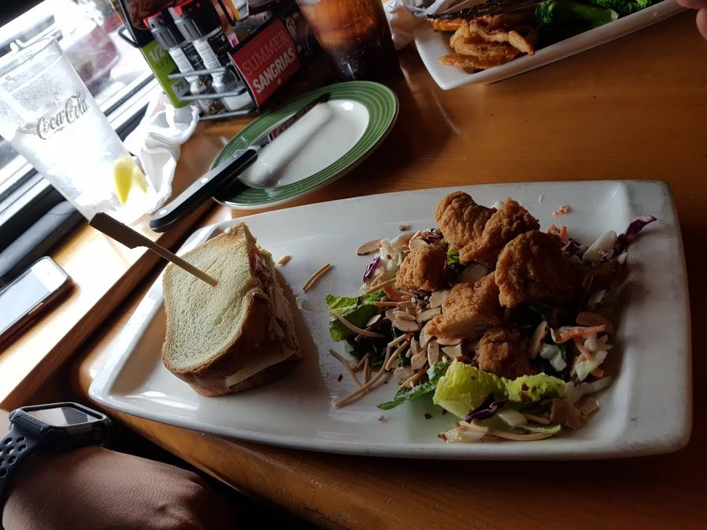 Applebees Grill + Bar | restaurant | 1008 GA-53, Calhoun, GA 30701, USA | 7069797402 OR +1 706-979-7402