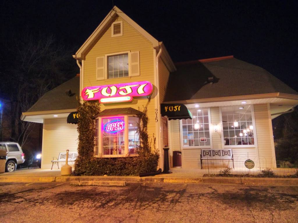 FUJI Westgate | restaurant | 215 West Gate Mall, Spartanburg, SC 29301, USA | 8645878687 OR +1 864-587-8687