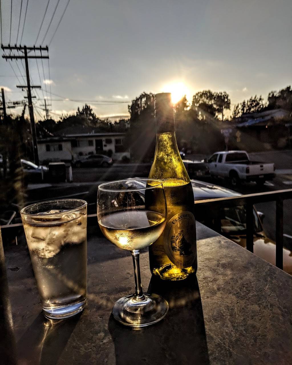 Romeo & Julieta Wine Cafe | restaurant | 4715 Monroe Ave, San Diego, CA 92115, USA | 6195466919 OR +1 619-546-6919