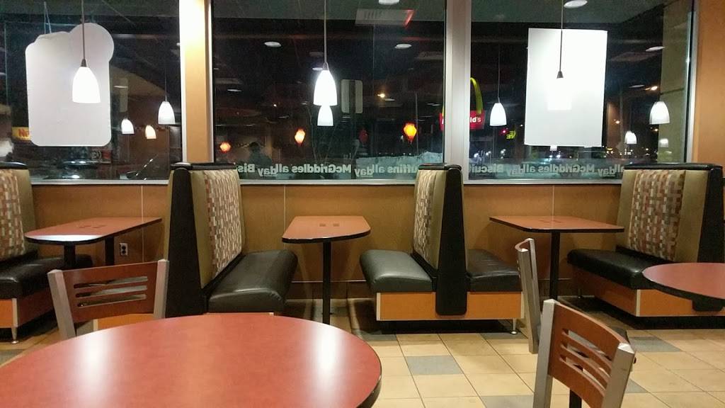 McDonalds | cafe | 1140 S Stephenson Ave, Iron Mountain, MI 49801, USA | 9067748430 OR +1 906-774-8430