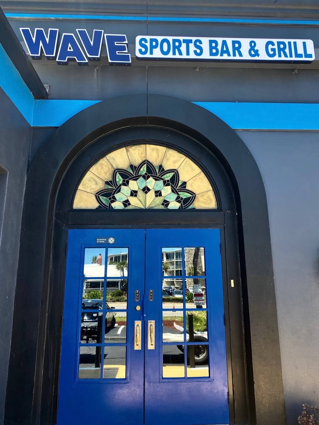 The Wave Sports Bar and Grill | restaurant | 890 S Atlantic Ave, Ormond Beach, FL 32176, USA | 3866735933 OR +1 386-673-5933