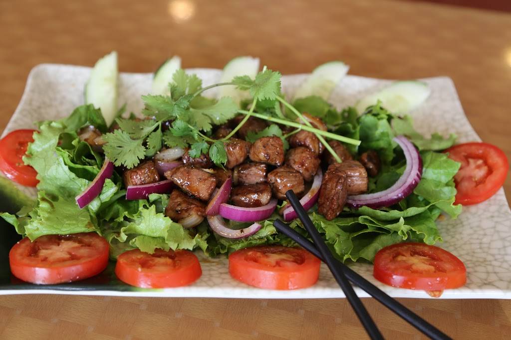 California Pho | restaurant | 3559 W Kimberly Rd #5, Davenport, IA 52806, USA | 5632321137 OR +1 563-232-1137