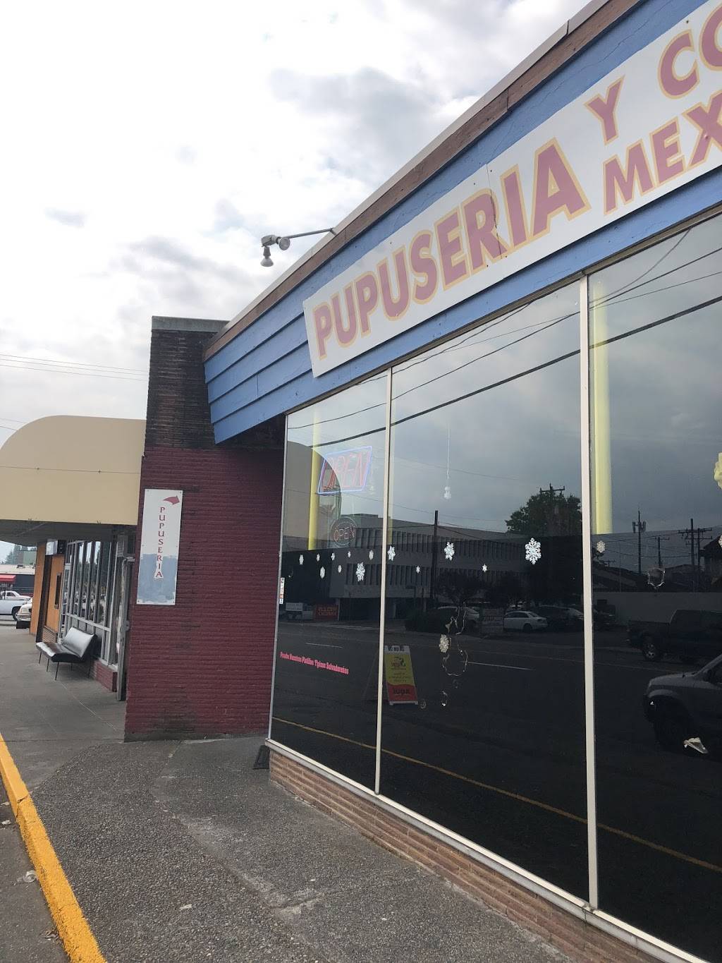 Pupuseria Y Comida Mexicana | restaurant | 15017 Ambaum Blvd SW, Burien, WA 98166, USA | 2069888786 OR +1 206-988-8786