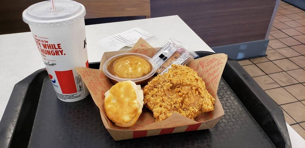 KFC | restaurant | 8590 W Cheyenne Ave, Las Vegas, NV 89129, USA | 7023305891 OR +1 702-330-5891