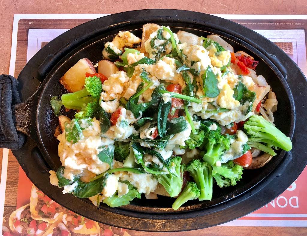 Dennys | restaurant | 7207 Garth Rd, Baytown, TX 77521, USA | 2818391191 OR +1 281-839-1191