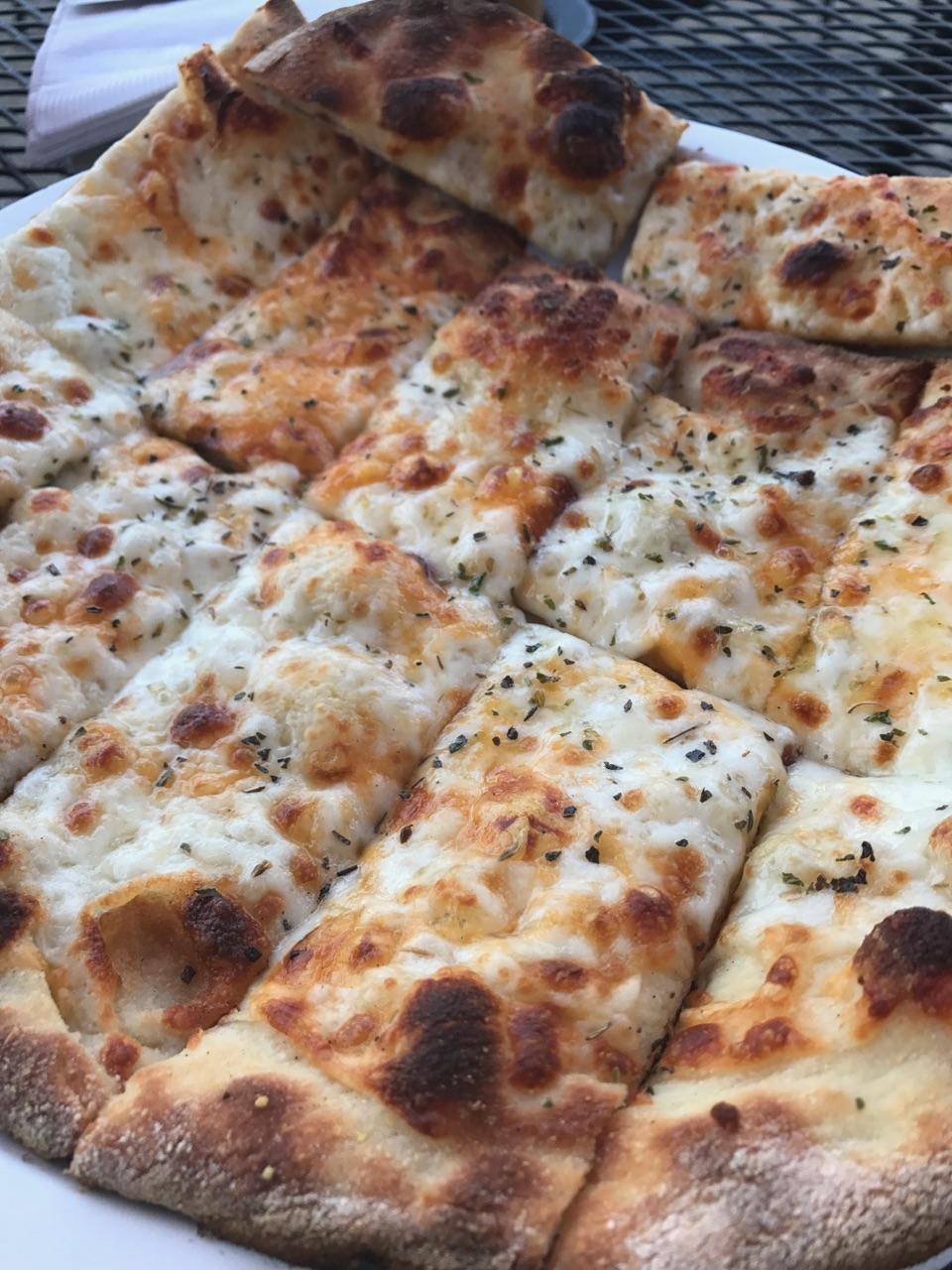 Sliced by The Blue Raven | restaurant | 211 Main St, Pikeville, KY 41501, USA | 6065092583 OR +1 606-509-2583