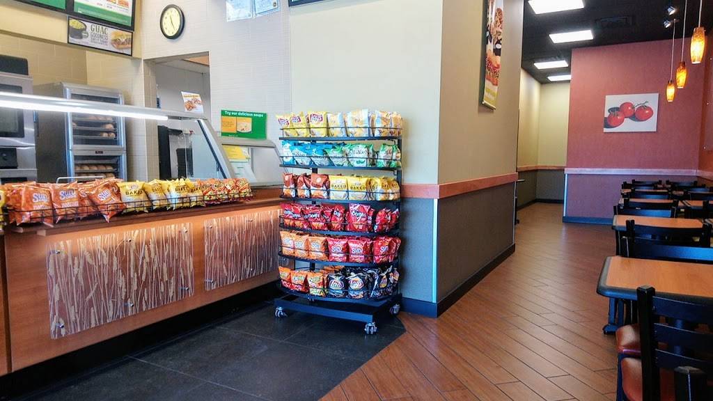 Subway | meal takeaway | 1620 Main St NW, Los Lunas, NM 87031, USA | 5058615591 OR +1 505-861-5591