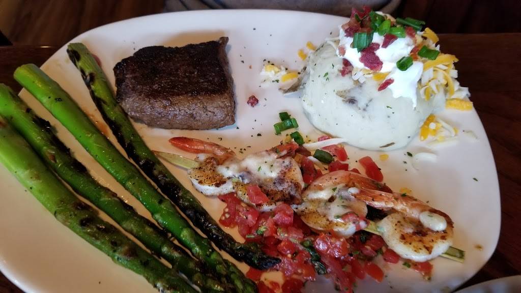 Outback Steakhouse | restaurant | 1397 US Rte 9 Junction Rte 9, Old Bridge Township, NJ 08857, USA | 7325258899 OR +1 732-525-8899