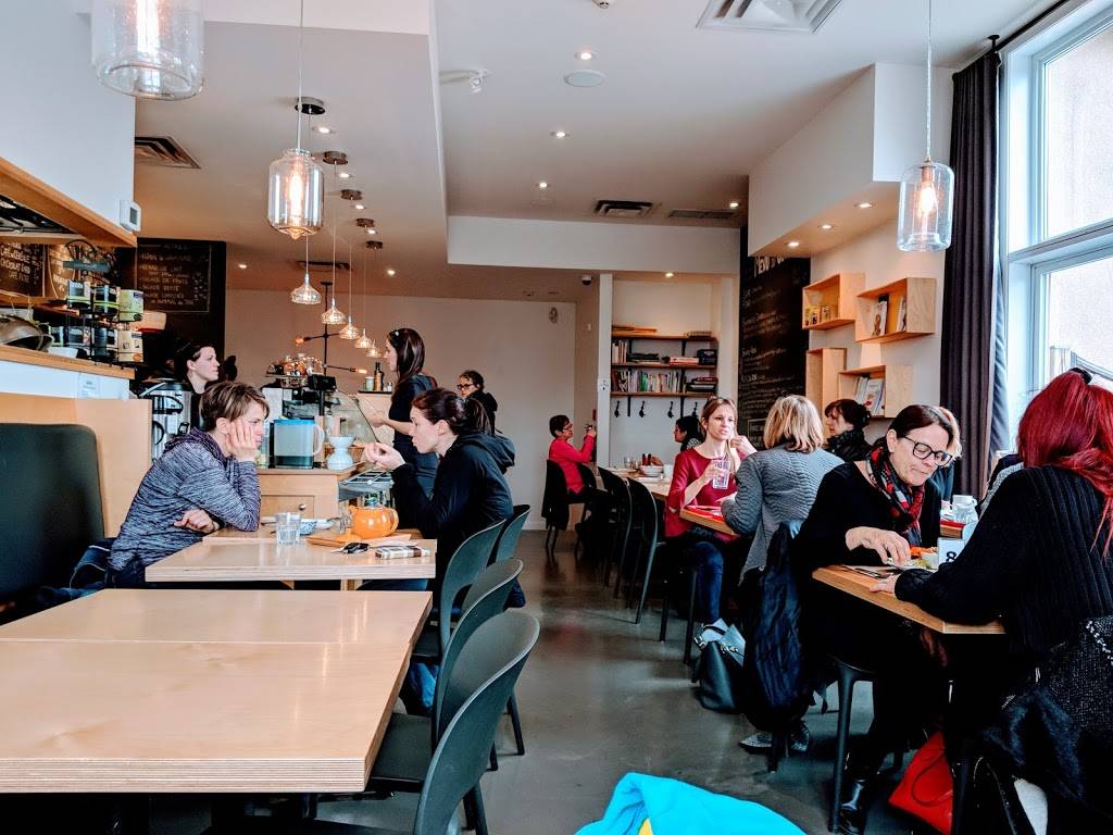 Les Aliments Naturels LEau Vive Inc | restaurant | 248 Rue Saint Georges, Mont-Saint-Hilaire, QC J3H 2Y1, Canada | 4504645767 OR +1 450-464-5767