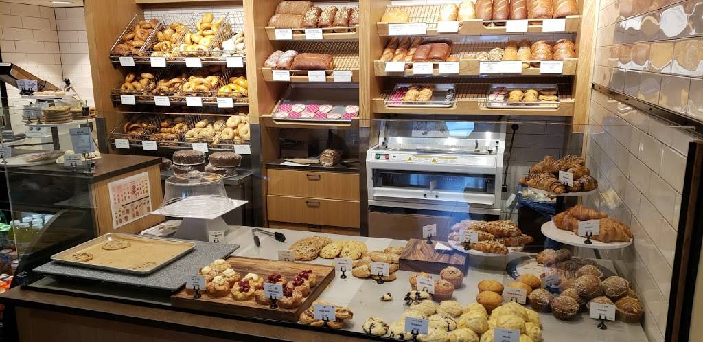 Panera Bread | bakery | 18300 Collier Ave, Lake Elsinore, CA 92530, USA | 9512538062 OR +1 951-253-8062