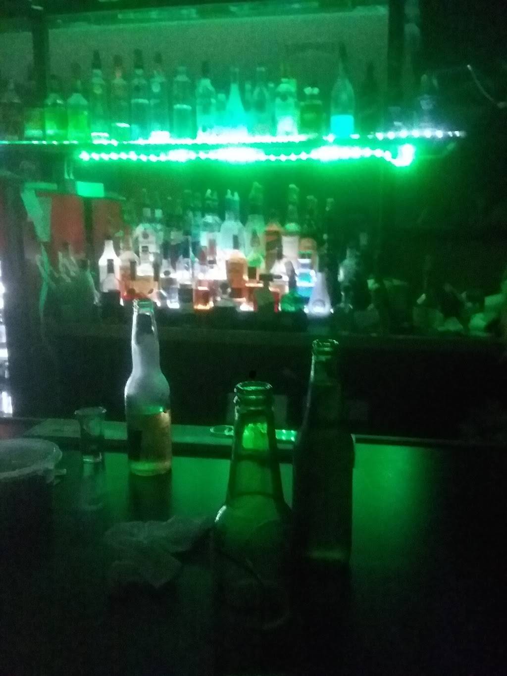 LA ESQUINA BAR & Restaurant | restaurant | 550 Weeden St, Pawtucket, RI 02860, USA | 4017234048 OR +1 401-723-4048