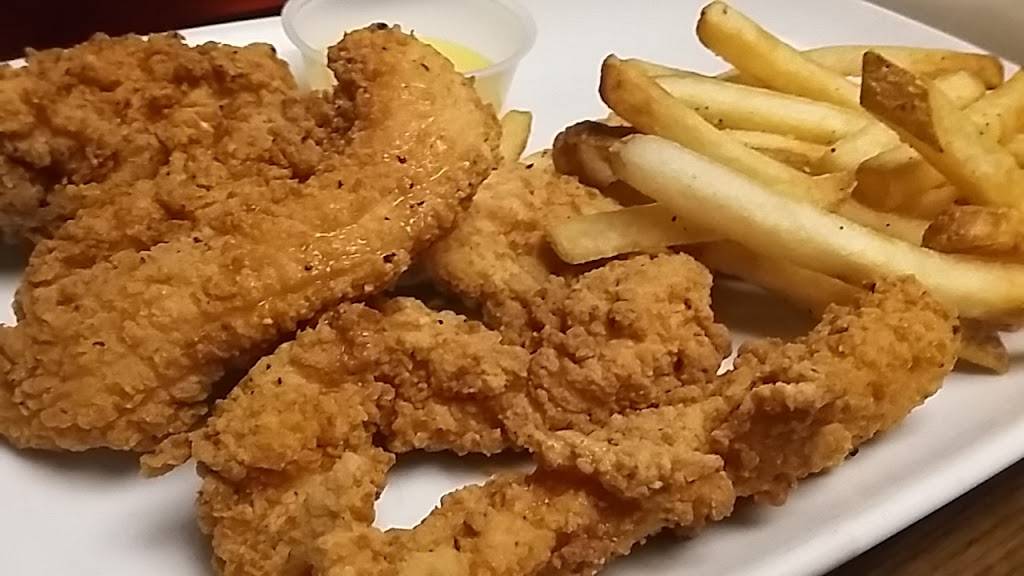 TGI Fridays | restaurant | 13237 Worth Ave, Woodbridge, VA 22192, USA | 7034920090 OR +1 703-492-0090