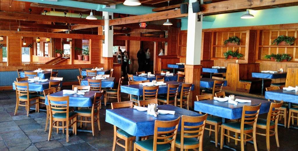 Pearls Saltwater Grille | restaurant | 7000 La Roche Ave, Savannah, GA 31406, USA | 9123528221 OR +1 912-352-8221