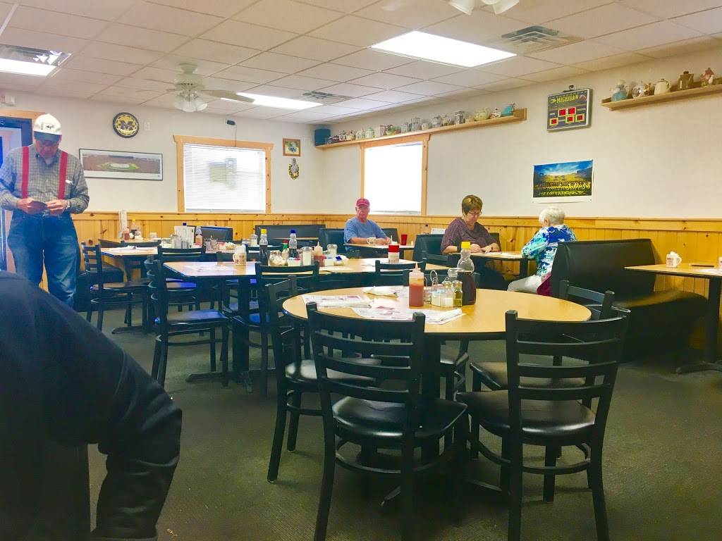 Tea Pot East | restaurant | 30163 Red Arrow Hwy, Paw Paw, MI 49079, USA | 2696572838 OR +1 269-657-2838