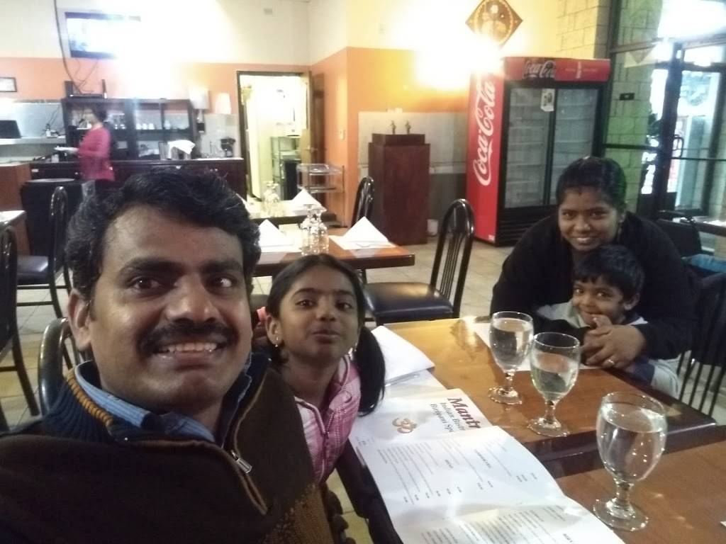 Mantra Indian Bistro | restaurant | 10535 W Greenfield Ave, West Allis, WI 53214, USA | 4149885536 OR +1 414-988-5536