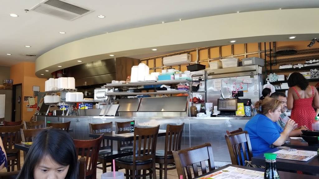 Orange Roll & Sushi | restaurant | 139 W First St, Tustin, CA 92780, USA | 7147349300 OR +1 714-734-9300