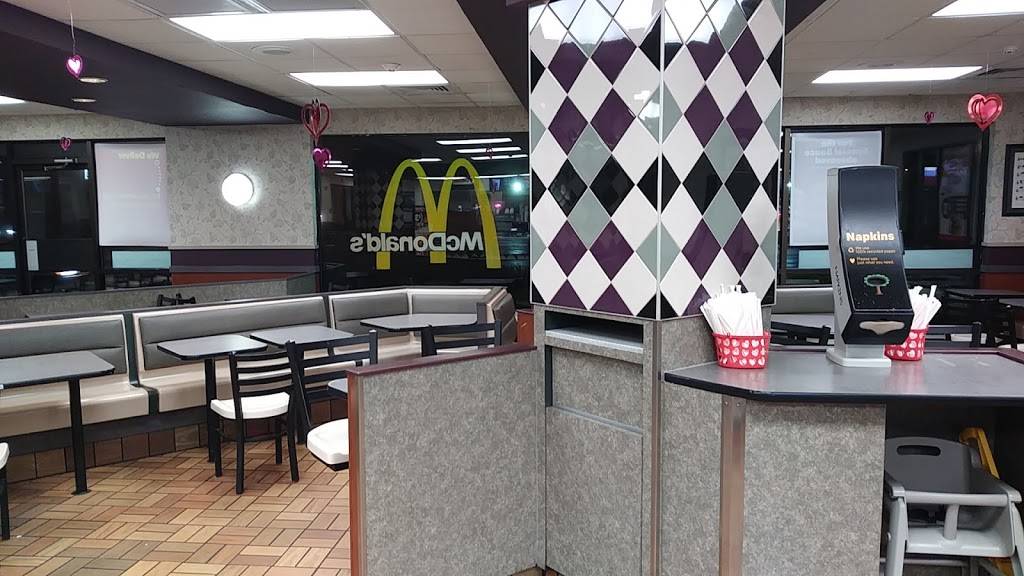 McDonalds | cafe | 1830 Genesee St, Buffalo, NY 14211, USA | 7168927551 OR +1 716-892-7551