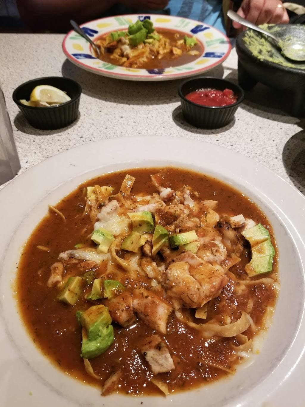 El Chico Cafe | restaurant | 83 Central Mall, Lawton, OK 73501, USA | 5803579006 OR +1 580-357-9006