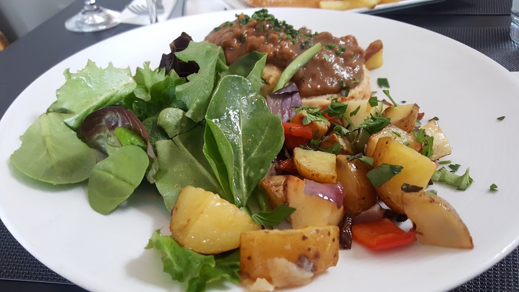 True Bistro | restaurant | 1153 Broadway, Somerville, MA 02144, USA | 6176279000 OR +1 617-627-9000