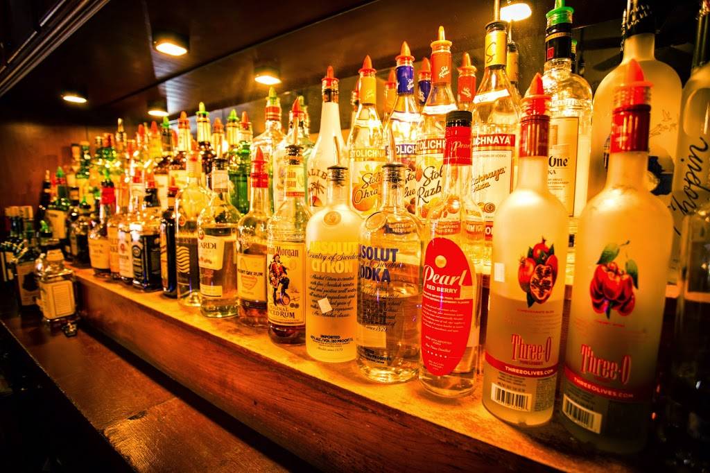 Marks Pub | restaurant | 2190 Pimmit Dr, Falls Church, VA 22043, USA | 7033563822 OR +1 703-356-3822