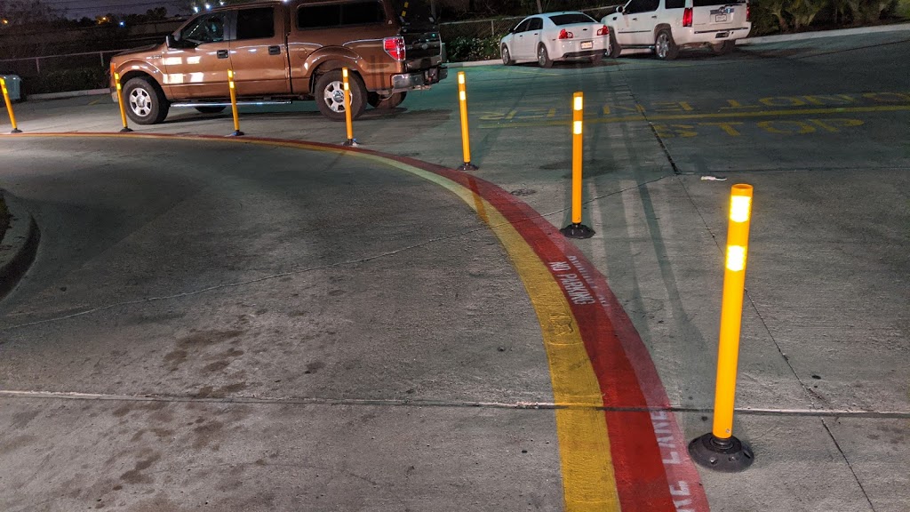 Raising Canes Chicken Fingers | restaurant | 718 W University Dr, Edinburg, TX 78539, USA | 9563164656 OR +1 956-316-4656