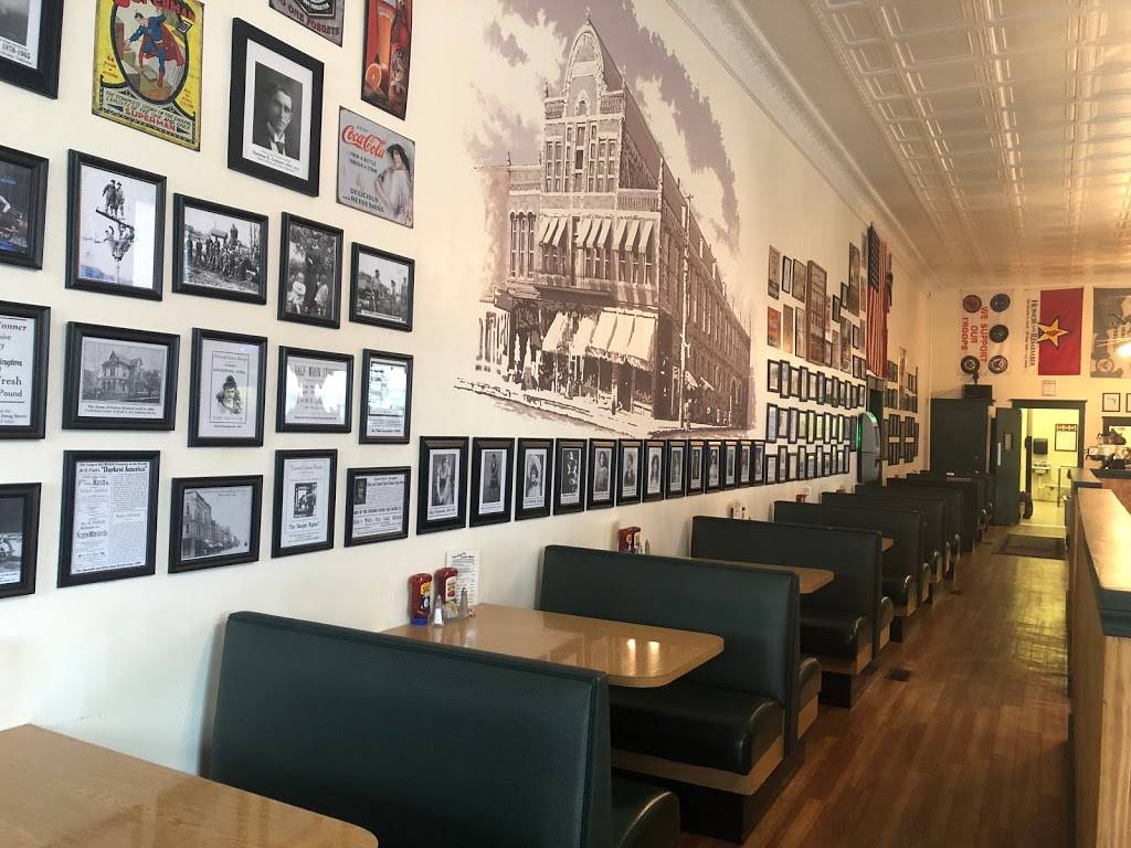 Opera House Pub | restaurant | 200 S Anderson St, Elwood, IN 46036, USA | 7655572224 OR +1 765-557-2224