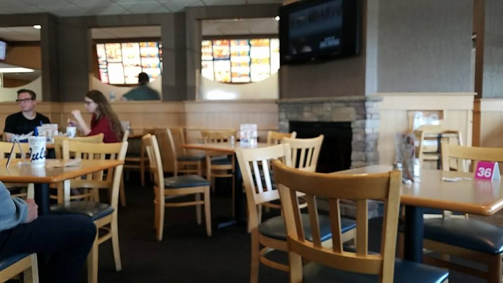 Culvers | restaurant | 3202 Owen Rd, Fenton, MI 48430, USA | 8102087503 OR +1 810-208-7503