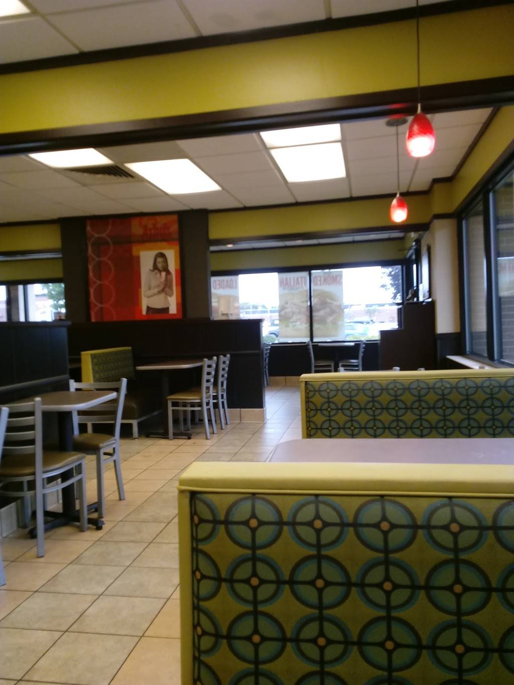 Arbys | restaurant | 6375 Som Center Rd, Solon, OH 44139, USA | 4402482125 OR +1 440-248-2125